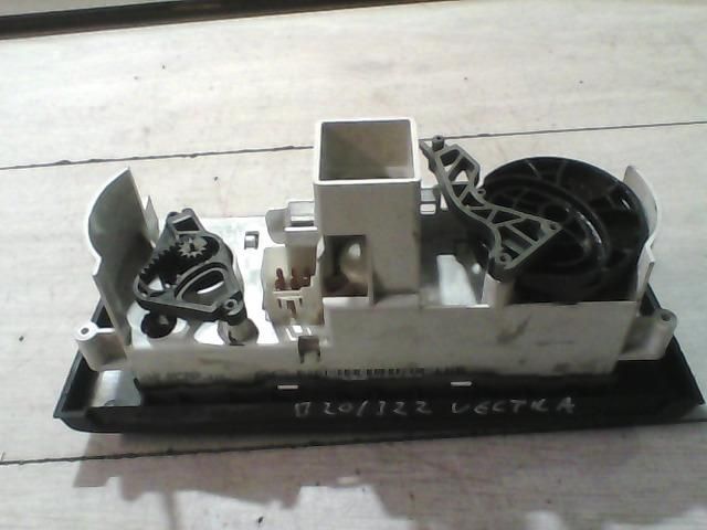 bontott OPEL VECTRA B Fűtéskapcsoló