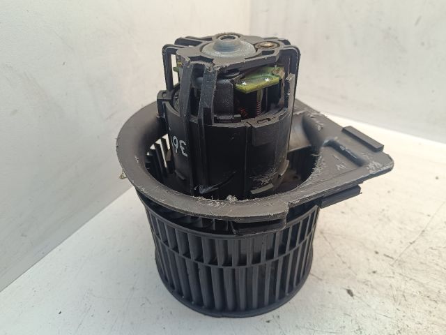 bontott OPEL VECTRA B Fűtőmotor (Klímás)