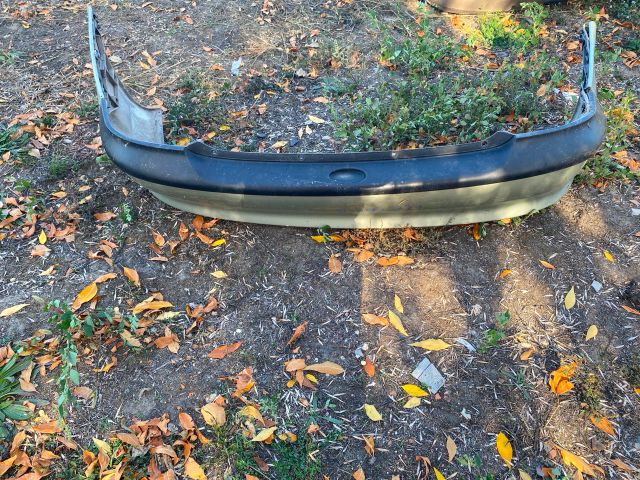 bontott OPEL VECTRA B Hátsó Lökhárító (Részeivel)
