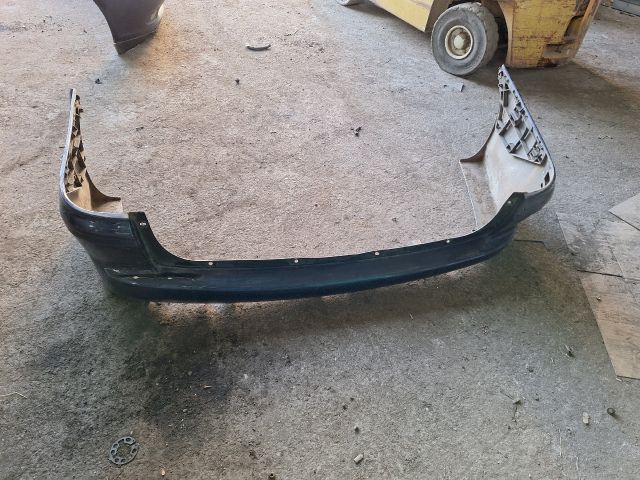 bontott OPEL VECTRA B Hátsó Lökhárító (Részeivel)