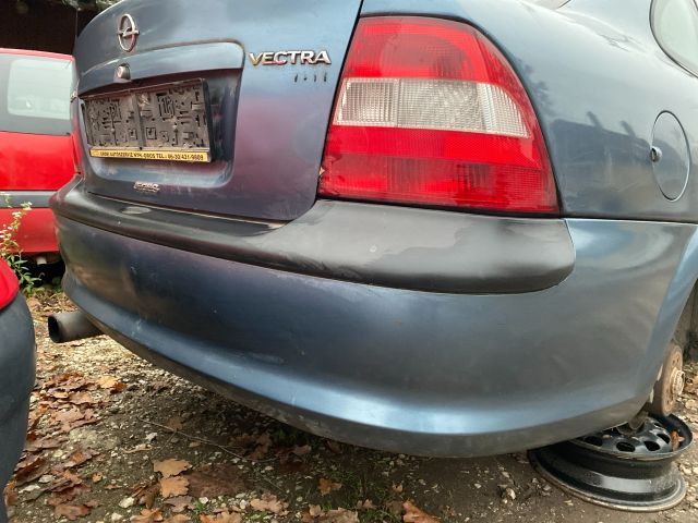 bontott OPEL VECTRA B Hátsó Lökhárító (Üresen)
