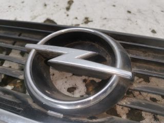 bontott OPEL VECTRA B Hűtőrács