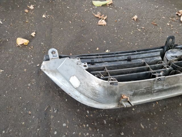 bontott OPEL VECTRA B Hűtőrács