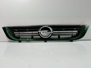 bontott OPEL VECTRA B Hűtőrács