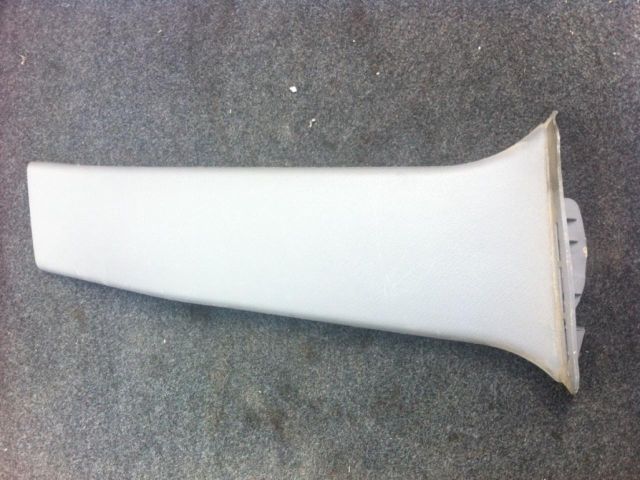 bontott OPEL VECTRA B Jobb B Oszlop Burkolat