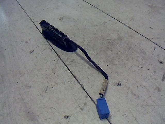 bontott OPEL VECTRA B Jobb első Ablakemelő Kapcsoló