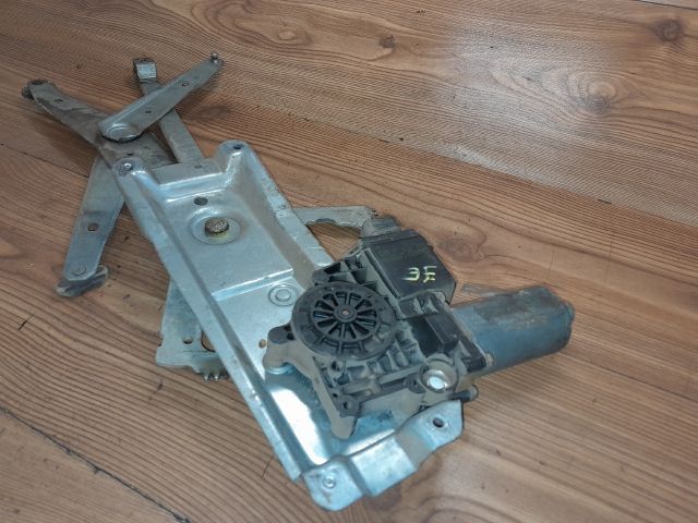 bontott OPEL VECTRA B Jobb első Ablakemelő Szerkezet (Elektromos)