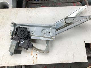 bontott OPEL VECTRA B Jobb első Ablakemelő Szerkezet (Elektromos)