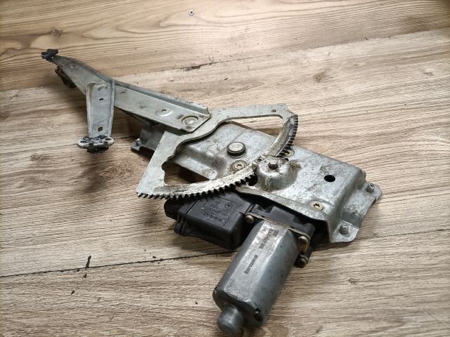 bontott OPEL VECTRA B Jobb első Ablakemelő Szerkezet (Elektromos)