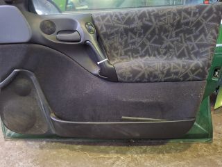 bontott OPEL VECTRA B Jobb első Ajtó (Részeivel)