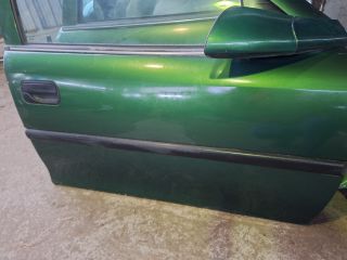 bontott OPEL VECTRA B Jobb első Ajtó (Részeivel)