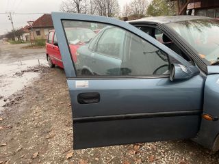 bontott OPEL VECTRA B Jobb első Ajtó (Üres lemez)