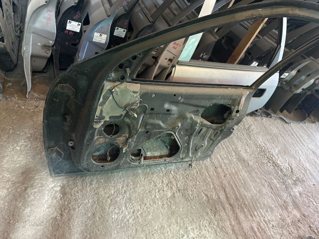 bontott OPEL VECTRA B Jobb első Ajtó (Üres lemez)