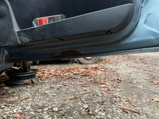 bontott OPEL VECTRA B Jobb első Ajtó (Üres lemez)