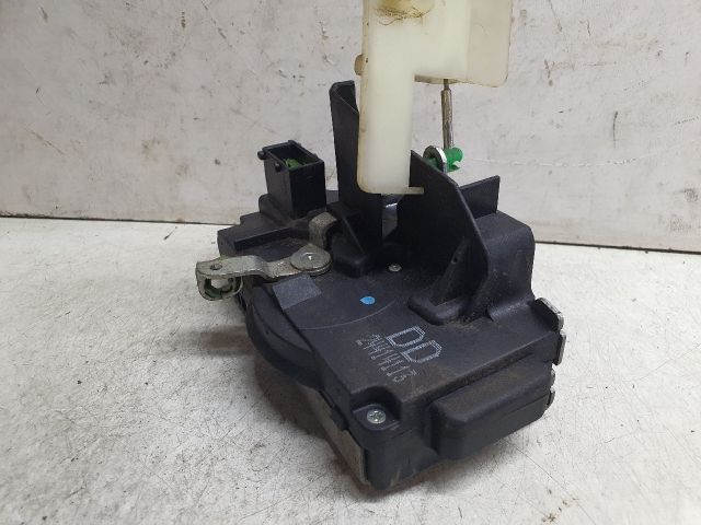 bontott OPEL VECTRA B Jobb első Ajtózár