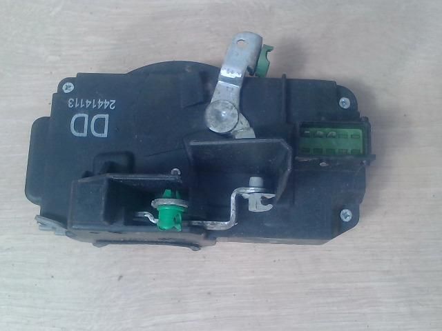 bontott OPEL VECTRA B Jobb első Ajtózár