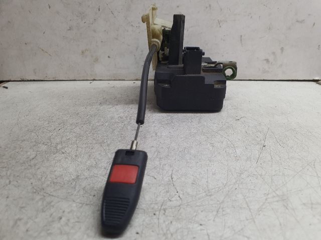 bontott OPEL VECTRA B Jobb első Ajtózár