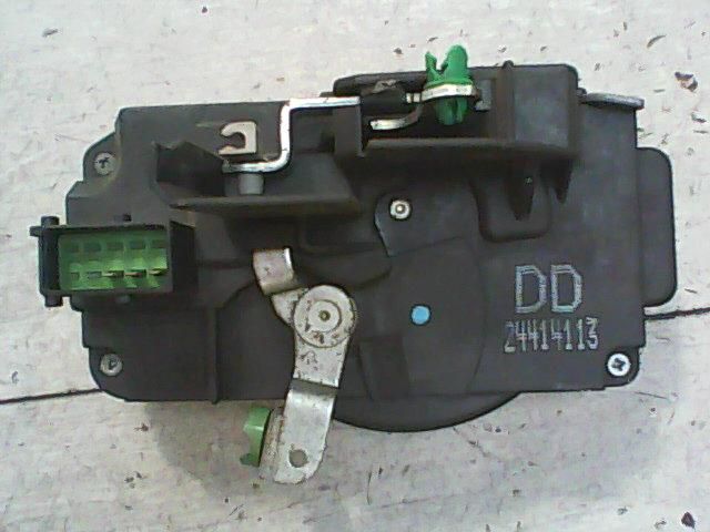 bontott OPEL VECTRA B Jobb első Ajtózár