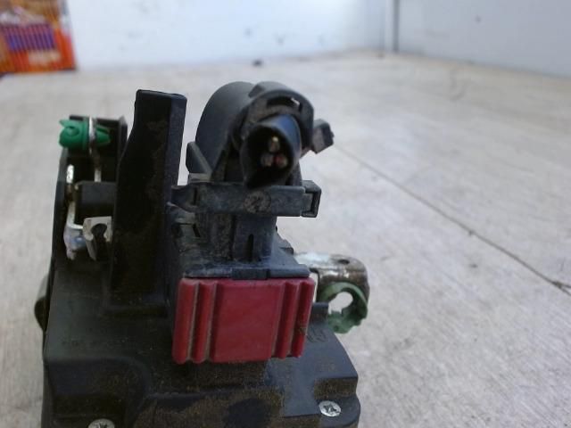 bontott OPEL VECTRA B Jobb első Ajtózár