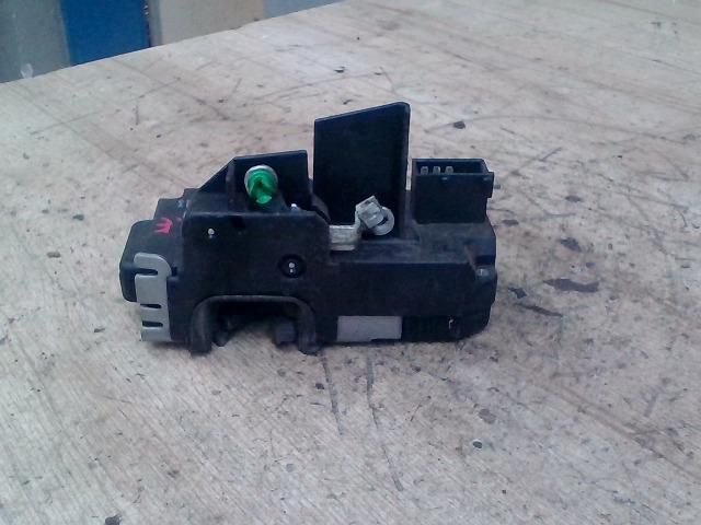 bontott OPEL VECTRA B Jobb első Ajtózár