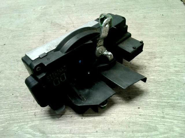 bontott OPEL VECTRA B Jobb első Ajtózár