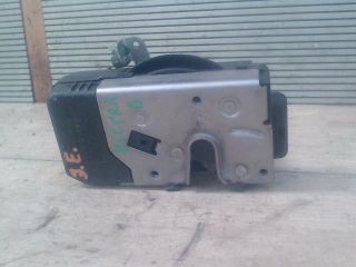 bontott OPEL VECTRA B Jobb első Ajtózár