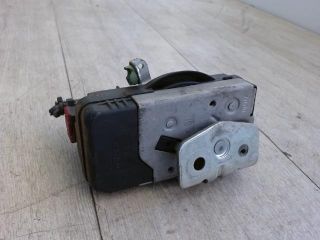 bontott OPEL VECTRA B Jobb első Ajtózár