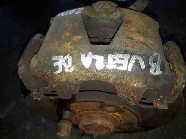 bontott OPEL VECTRA B Jobb első Csonkállvány Kerékaggyal