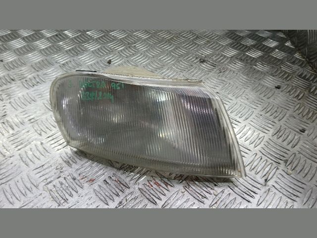 bontott OPEL VECTRA B Jobb első Irányjelző