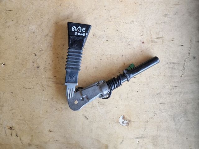 bontott OPEL VECTRA B Jobb első Övfeszítő