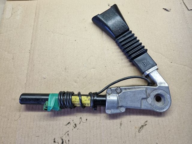 bontott OPEL VECTRA B Jobb első Övfeszítő