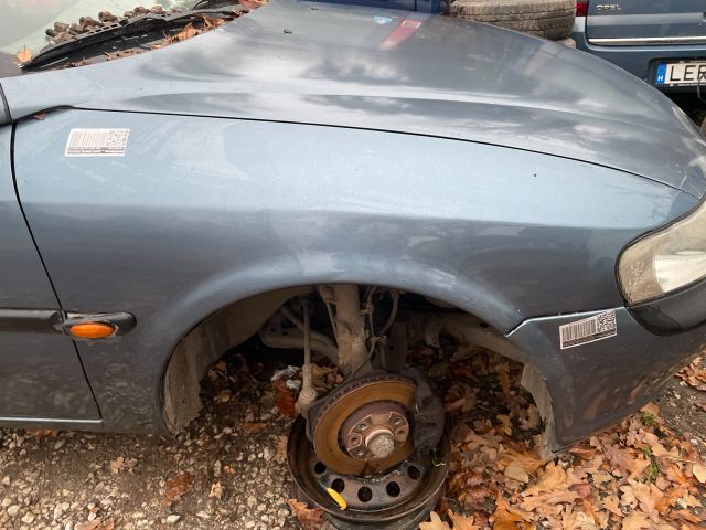 bontott OPEL VECTRA B Jobb első Sárvédő
