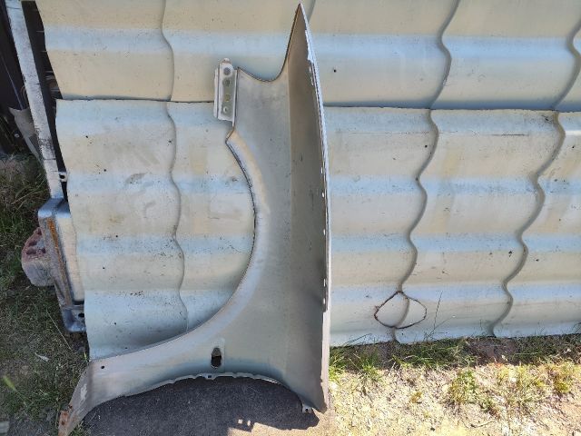 bontott OPEL VECTRA B Jobb első Sárvédő