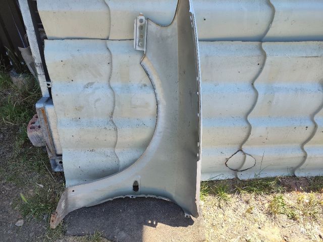 bontott OPEL VECTRA B Jobb első Sárvédő