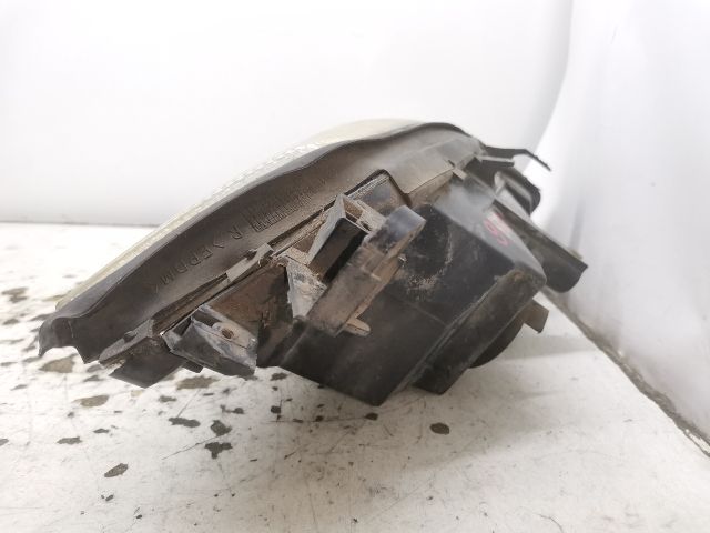 bontott OPEL VECTRA B Jobb Fényszóró