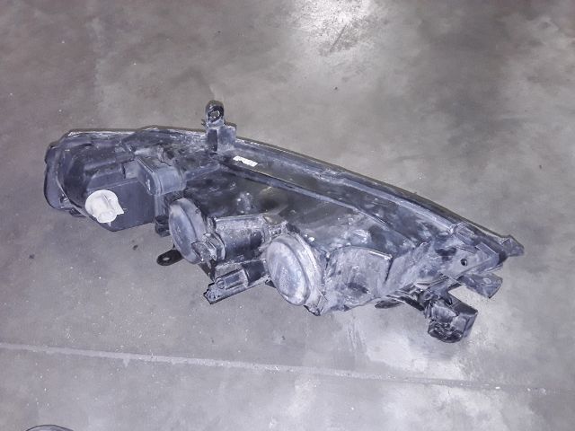 bontott OPEL VECTRA B Jobb Fényszóró