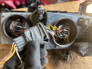 bontott OPEL VECTRA B Jobb Fényszóró