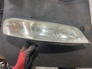 bontott OPEL VECTRA B Jobb Fényszóró