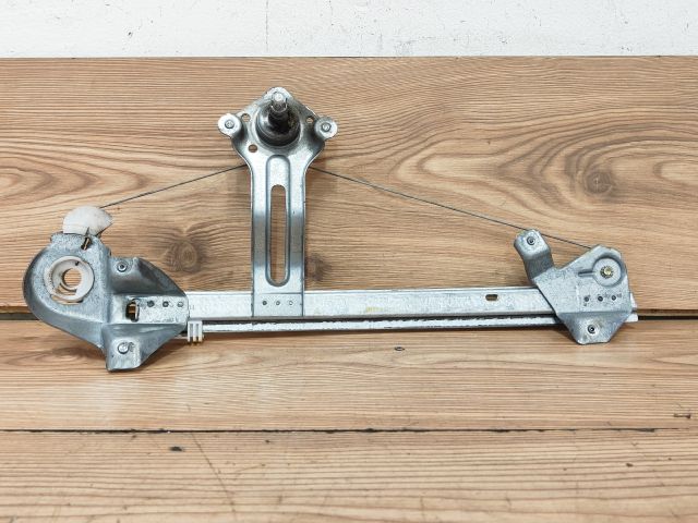 bontott OPEL VECTRA B Jobb hátsó Ablakemelő Szerkezet (Mechanikus)