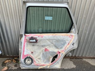 bontott OPEL VECTRA B Jobb hátsó Ajtó (Részeivel)