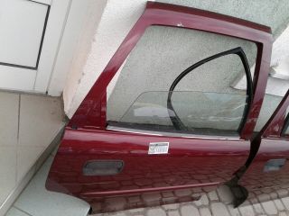 bontott OPEL VECTRA B Jobb hátsó Ajtó (Részeivel)