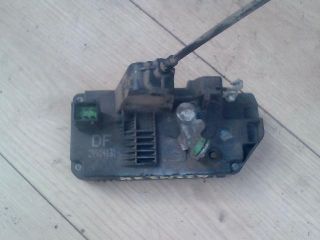 bontott OPEL VECTRA B Jobb hátsó Ajtózár