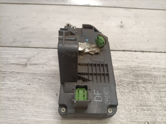 bontott OPEL VECTRA B Jobb hátsó Ajtózár