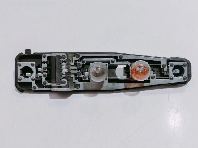 bontott OPEL VECTRA B Jobb Hátsó Lámpa Foglalat