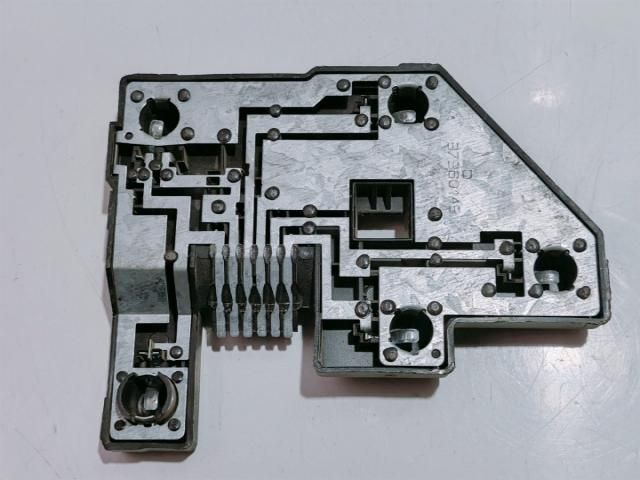 bontott OPEL VECTRA B Jobb Hátsó Lámpa Foglalat