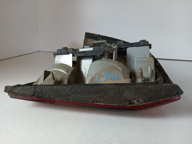 bontott OPEL VECTRA B Jobb Hátsó Lámpa