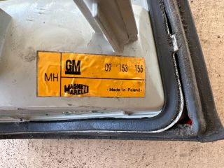 bontott OPEL VECTRA B Jobb Hátsó Lámpa