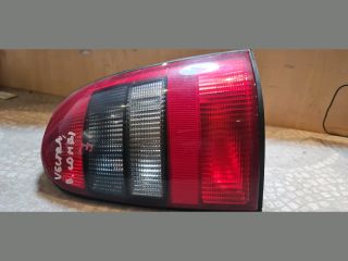 bontott OPEL VECTRA B Jobb Hátsó Lámpa