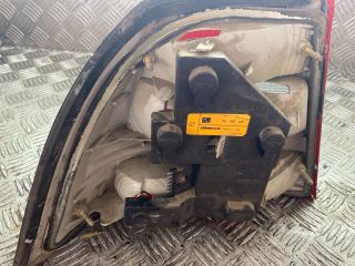 bontott OPEL VECTRA B Jobb Hátsó Lámpa