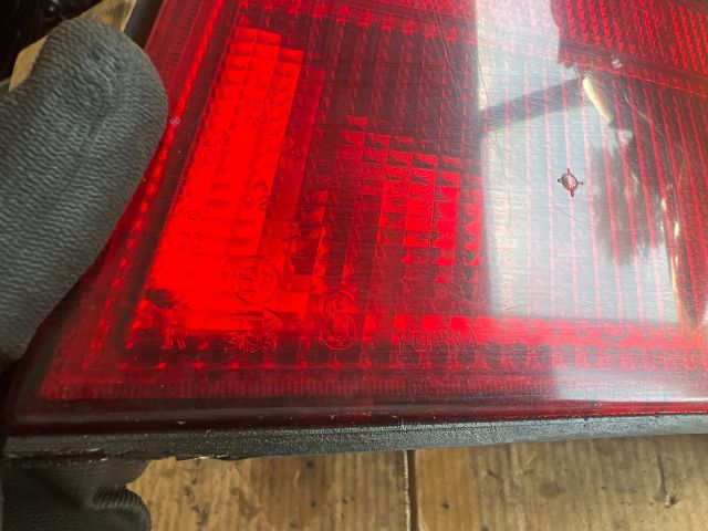 bontott OPEL VECTRA B Jobb Hátsó Lámpa